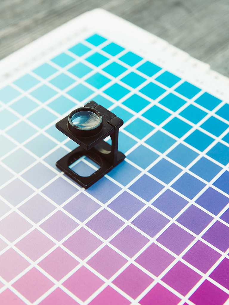 colourchart-markus-spiske-hqCEQTc5gZA-unsplash-768